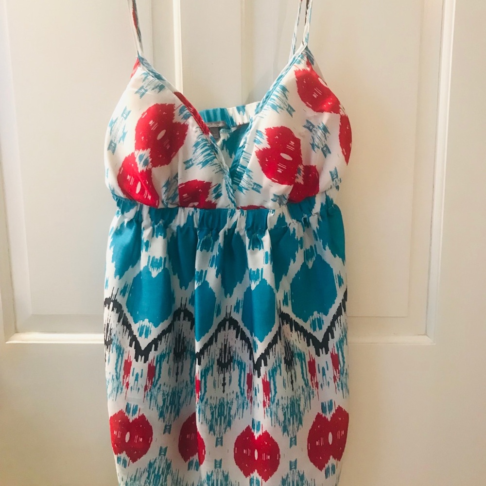 Women’s Large Spaghetti Strap Shirt